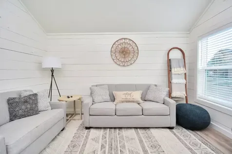 5324 Avenue L Galveston TX 77551