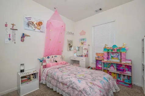 322 Wellshire Drive West Columbia TX 77486
