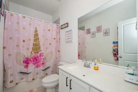 322 Wellshire Drive West Columbia TX 77486