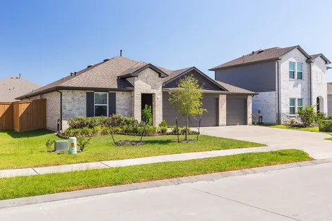 933 Neches Lane Dayton TX 77535