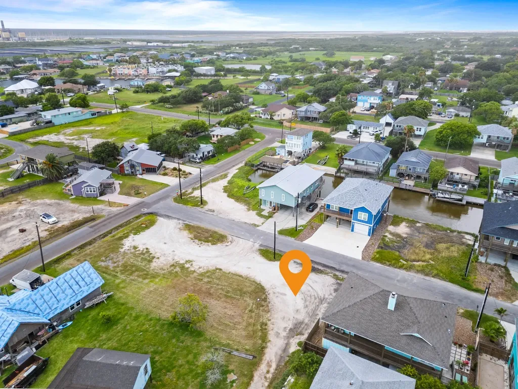4030 Summit Drive Corpus Christi TX 78418