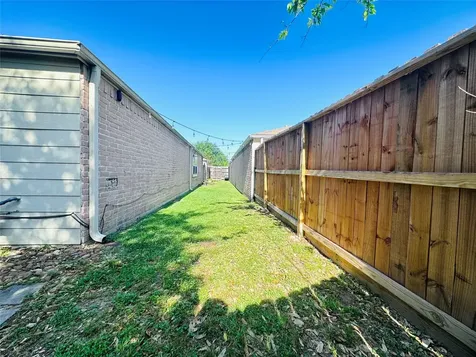 7419 San Morino Drive Houston TX 77083