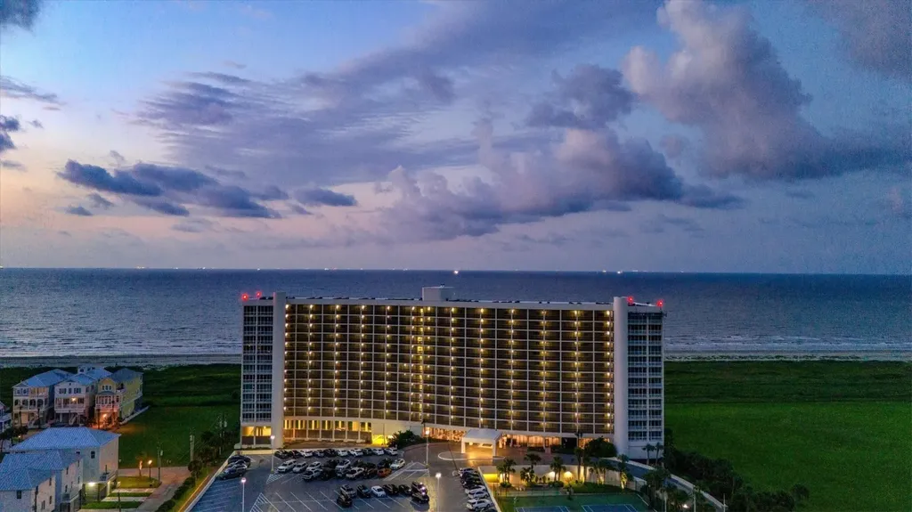1401 E Beach Drive 805/06 Galveston TX 77550