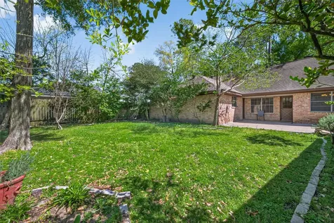 1010 Rhine Lane Houston TX 77090