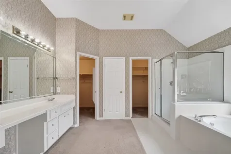 1915 Sandy Schoals League City TX 77573