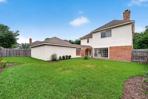 1915 Sandy Schoals League City TX 77573
