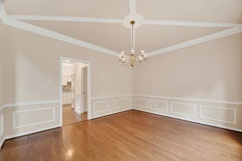 1915 Sandy Schoals League City TX 77573