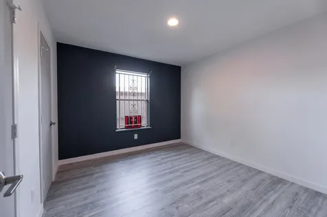 3253 Francis Street Houston TX 77004