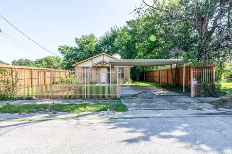 3253 Francis Street Houston TX 77004