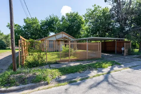3253 Francis Street Houston TX 77004