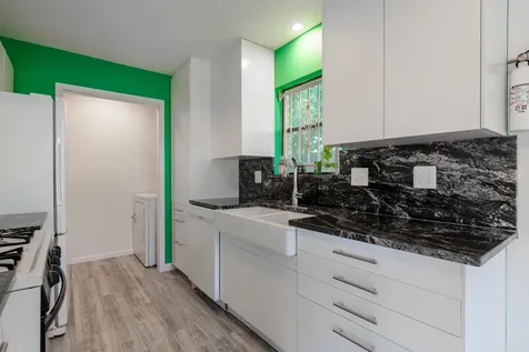 3253 Francis Street Houston TX 77004