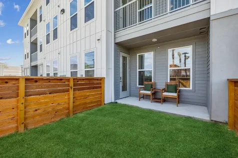 2020 Grandway Drive 3208 Katy TX 77449