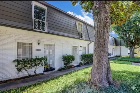 7825 Rue Saint Cyr Street 53 Houston TX 77074