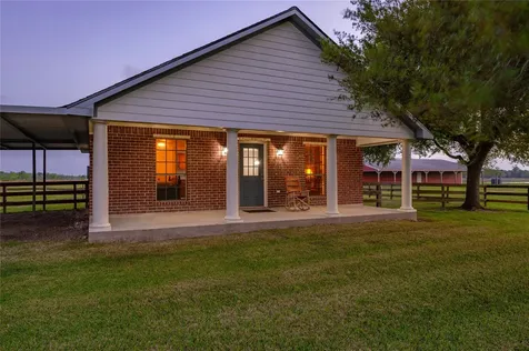 8211 Deats Lane Dickinson TX 77539