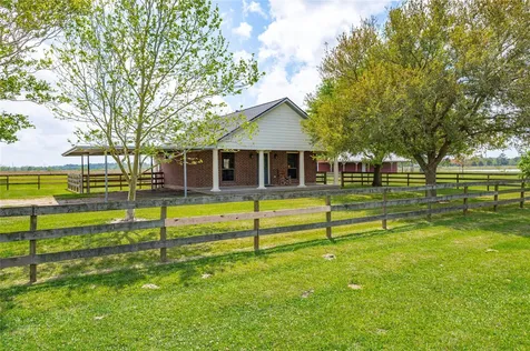 8211 Deats Lane Dickinson TX 77539