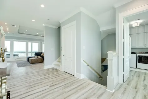 11603 Beachside Galveston TX 77554