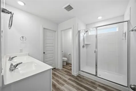 9522 Wall Street Texas City TX 77591