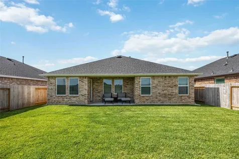 9522 Wall Street Texas City TX 77591