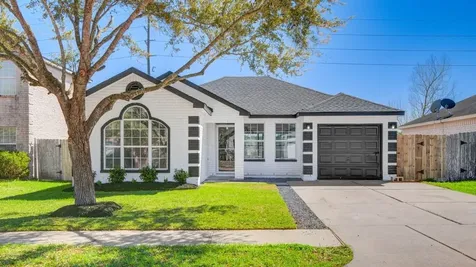 12610 Rio Bravo Street Rosharon TX 77583