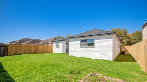 12610 Rio Bravo Street Rosharon TX 77583