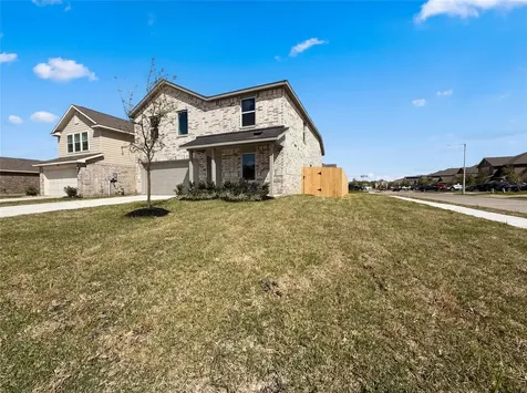 200 Bennett Street Angleton TX 77515