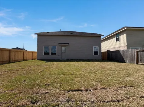 200 Bennett Street Angleton TX 77515
