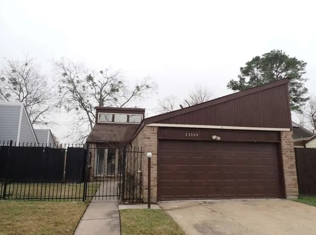 11539 Bellerive Drive Houston TX 77072