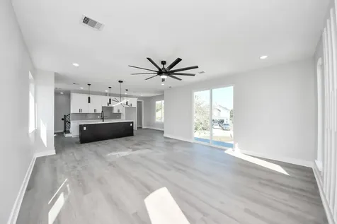 216 San Jacinto Street La Porte TX 77571