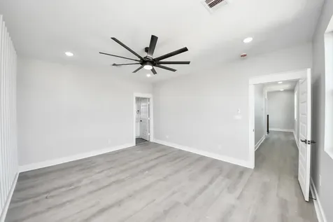 216 San Jacinto Street La Porte TX 77571