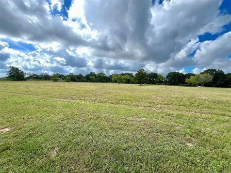 1195 B Track Road W New Ulm TX 78950