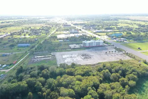 5900 Highway 35 Highway E Bay City TX 77414