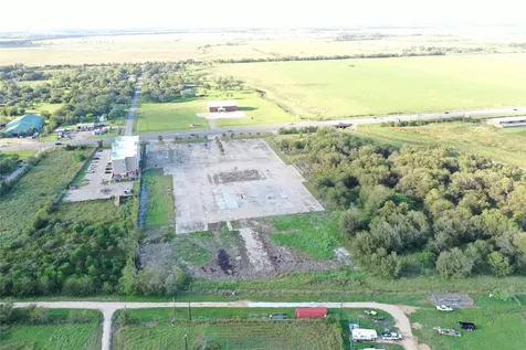 5900 Highway 35 Highway E Bay City TX 77414