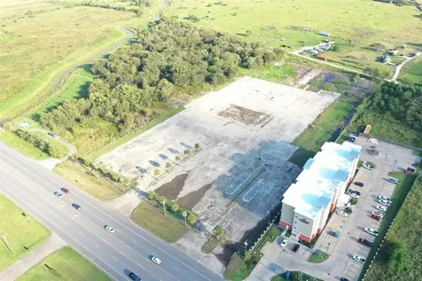 5900 Highway 35 Highway E Bay City TX 77414