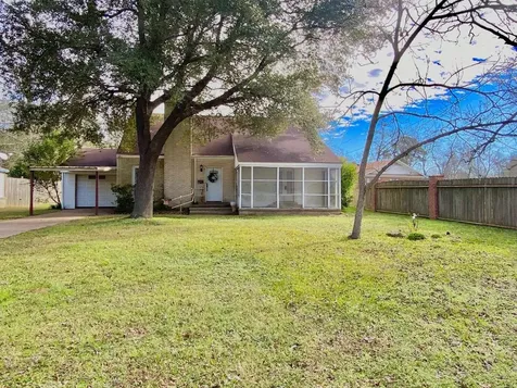 102 N Gordon Drive Crockett TX 75835