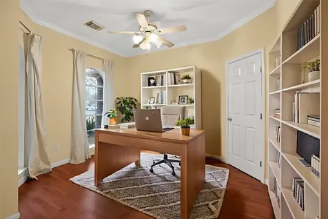 12530 Meadowglen Drive Meadows Place TX 77477
