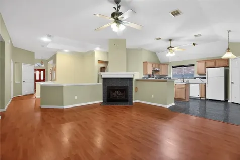 12530 Meadowglen Drive Meadows Place TX 77477