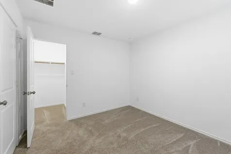 1052 Shutter Way Kerrville TX 78028
