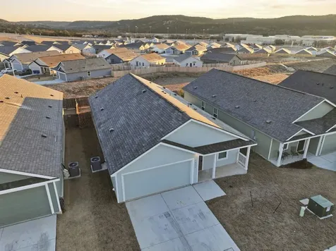 1052 Shutter Way Kerrville TX 78028