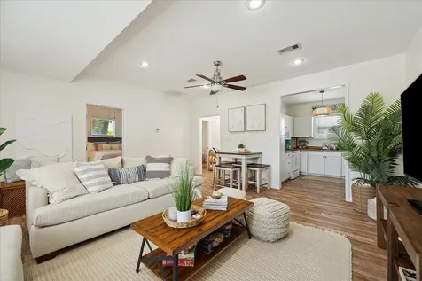 1213 55th Street Galveston TX 77551