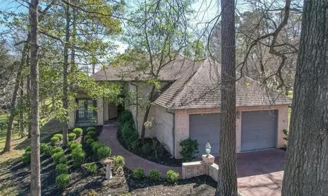 30 Winthrop Harbor Court Montgomery TX 77356
