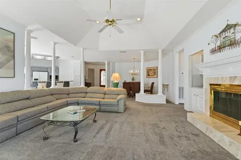 30 Winthrop Harbor Court Montgomery TX 77356