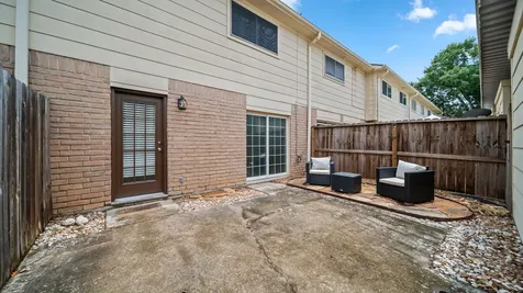 3936 Laura Leigh Drive Friendswood TX 77546