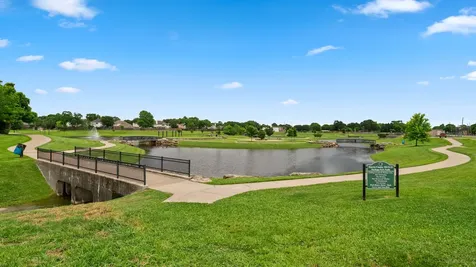 3936 Laura Leigh Drive Friendswood TX 77546