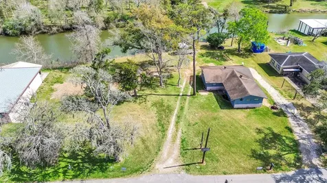 3315 Saint Anne Street Liverpool TX 77577