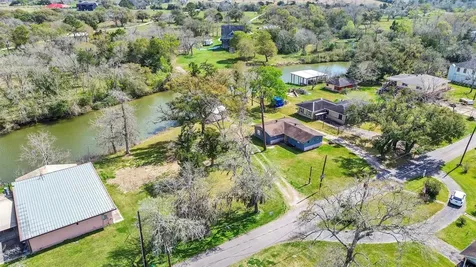 3315 Saint Anne Street Liverpool TX 77577