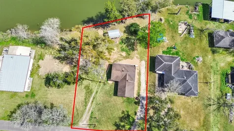 3315 Saint Anne Street Liverpool TX 77577