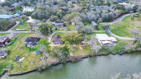 3315 Saint Anne Street Liverpool TX 77577