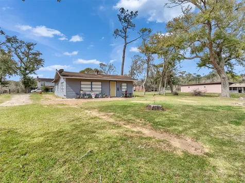 3315 Saint Anne Street Liverpool TX 77577