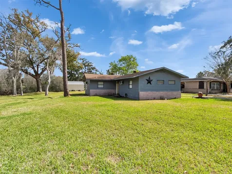 3315 Saint Anne Street Liverpool TX 77577