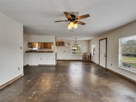 3315 Saint Anne Street Liverpool TX 77577